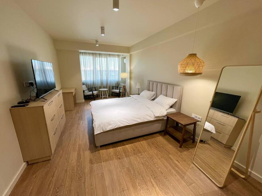 2 Bedroom On Ismail Corner Stefan Cel Mare, New Apartment, Chisinau Center! Exterior foto