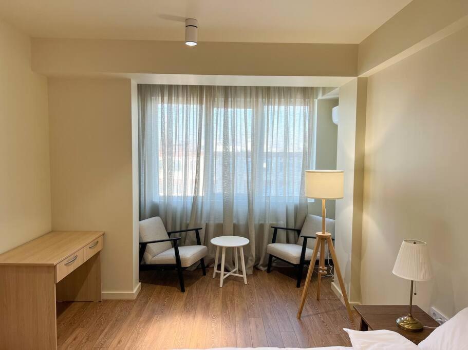 2 Bedroom On Ismail Corner Stefan Cel Mare, New Apartment, Chisinau Center! Exterior foto